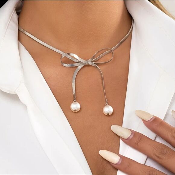 Bohemian Bow Choker Pearl Pendant Necklace on Gold or Silver Plated Tone - Picture 2 of 13